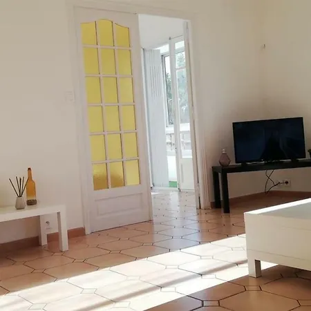 Magnificent T3 Sea View * Τουλόν